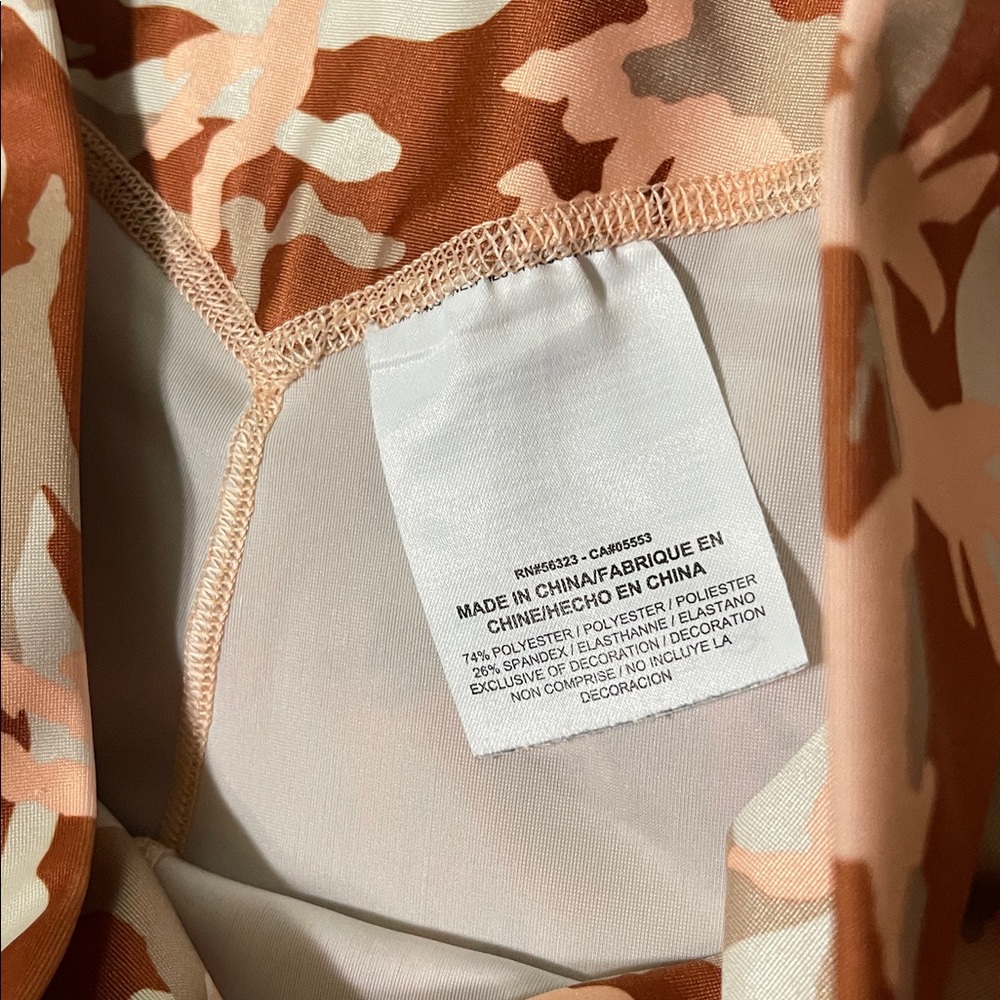Nike Camo Legging | Size Medium - Picture 5 of 8